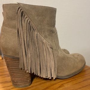 Ankle booties